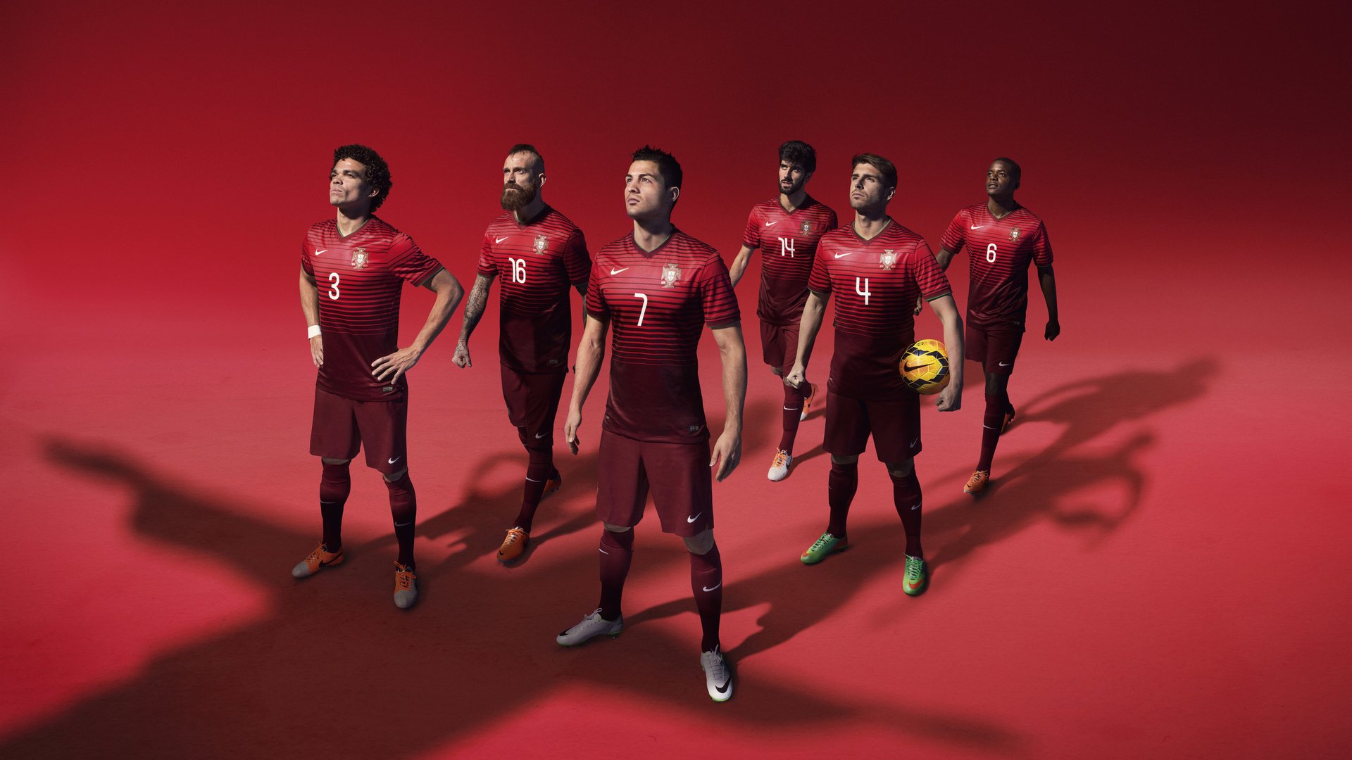 篮球“教练在场上”特别赛 教练亲自披挂上阵示范